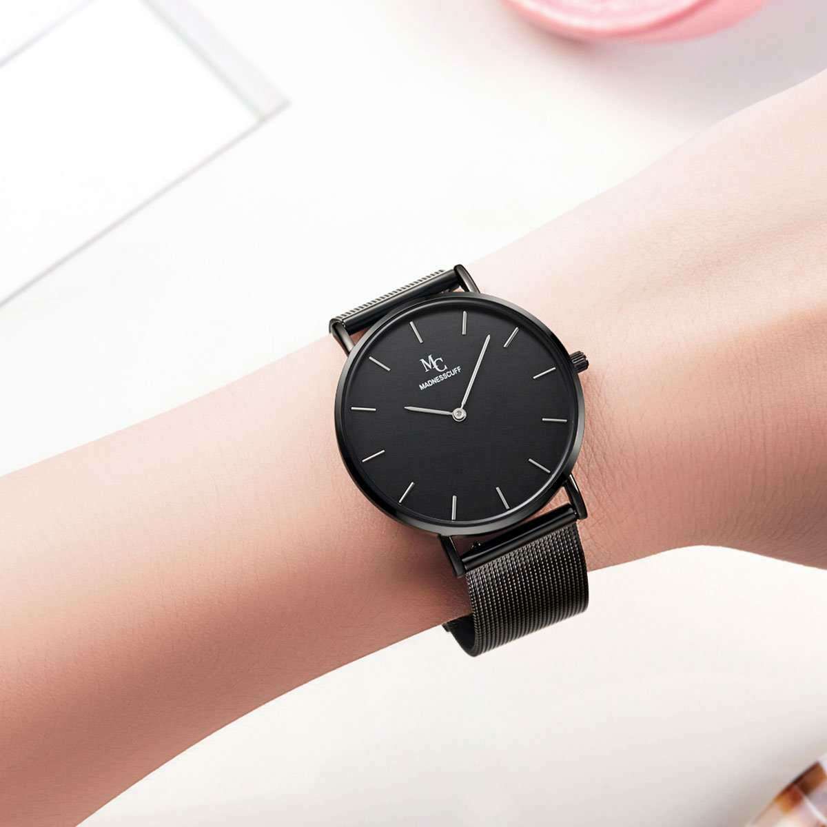 La Classic - Full Black Edition - MadnessCuff